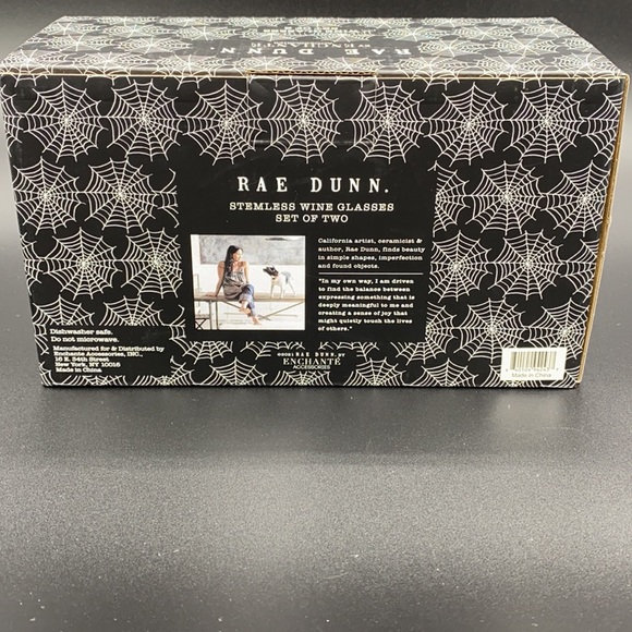 Rae Dunn Wine Glass Set - Picture 5 of 7